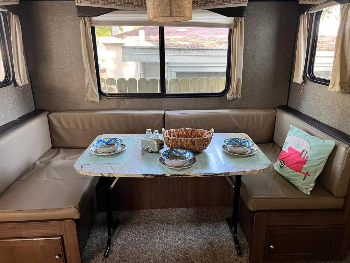 Rv Camper Paradise On The Wheels In Clearwater Beaches Largo Exterior foto