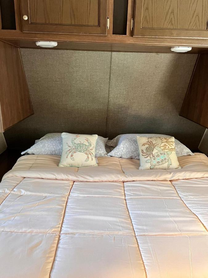 Rv Camper Paradise On The Wheels In Clearwater Beaches Largo Exterior foto