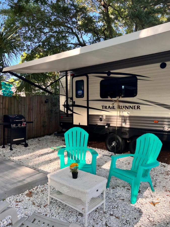 Rv Camper Paradise On The Wheels In Clearwater Beaches Largo Exterior foto