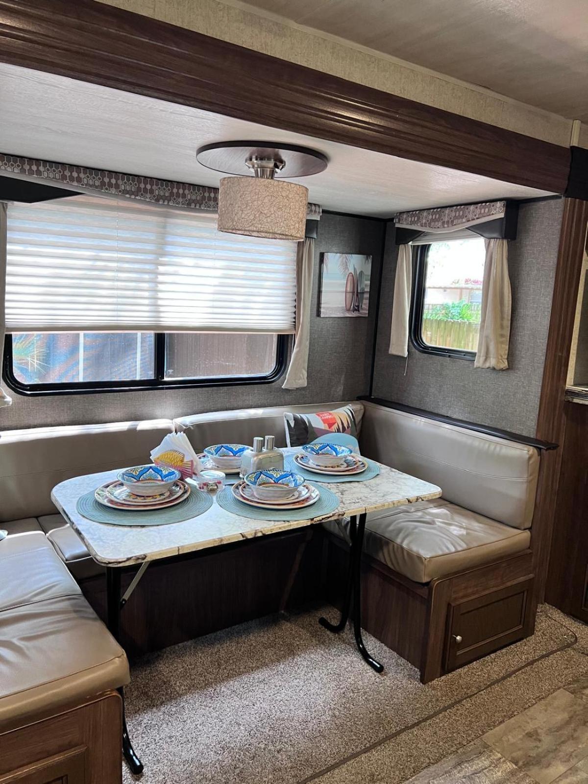 Rv Camper Paradise On The Wheels In Clearwater Beaches Largo Exterior foto