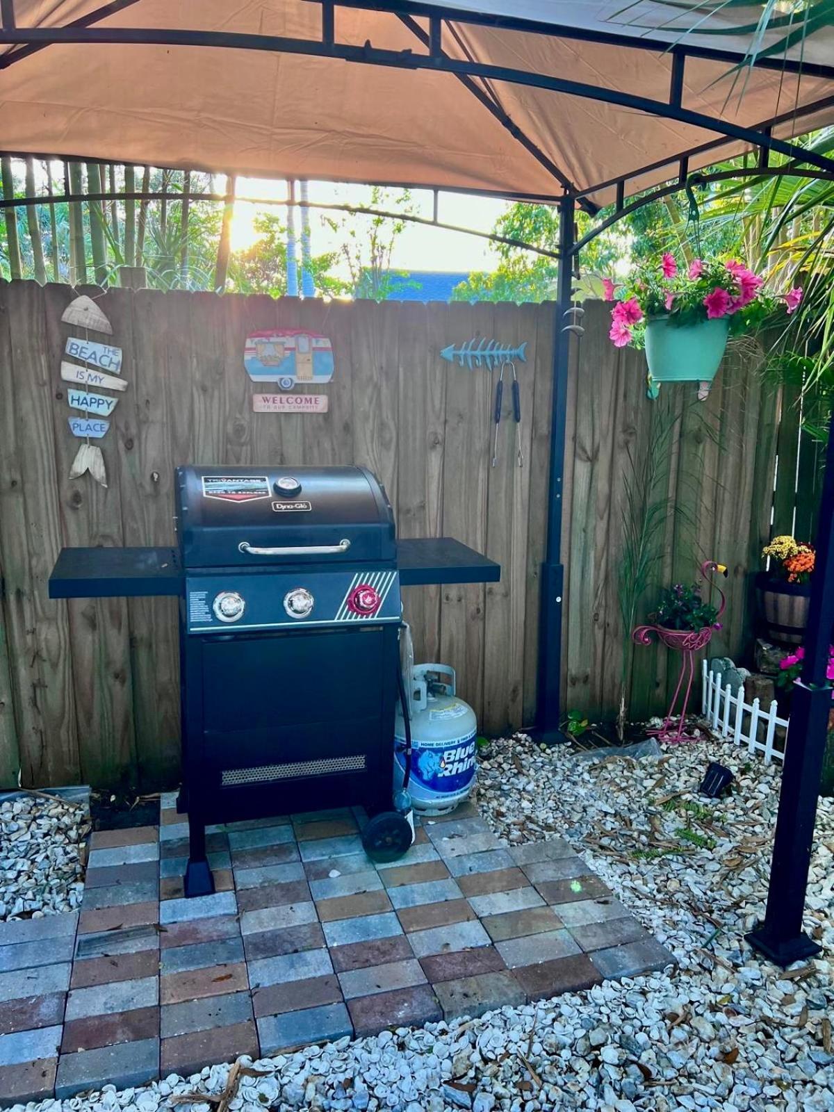 Rv Camper Paradise On The Wheels In Clearwater Beaches Largo Exterior foto
